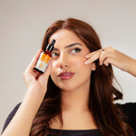 Load image into Gallery viewer, Youthful Glow &amp; Revive Vitamin C Serum
